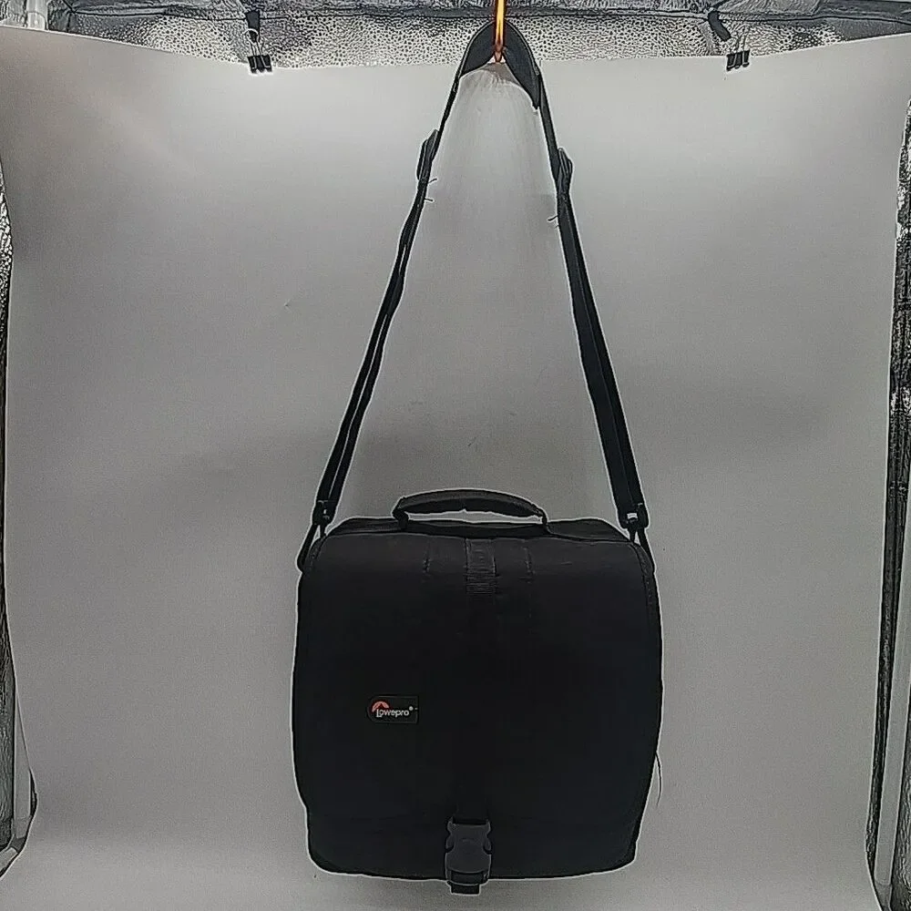 Lowepro Adventura 170 Camera Bag DSLR or Camcorder Customizable Water Resistant